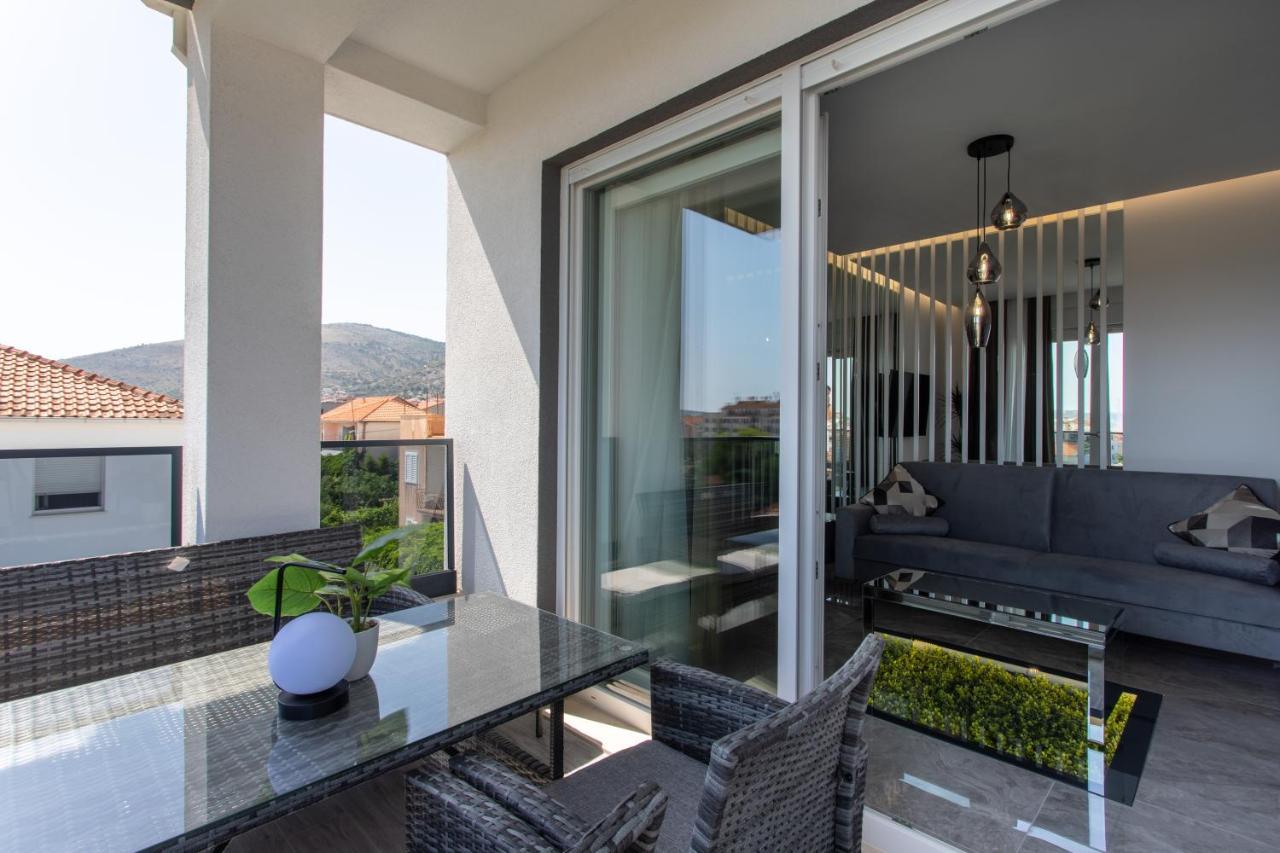Apartments Taratta 1 Trogir Eksteriør billede