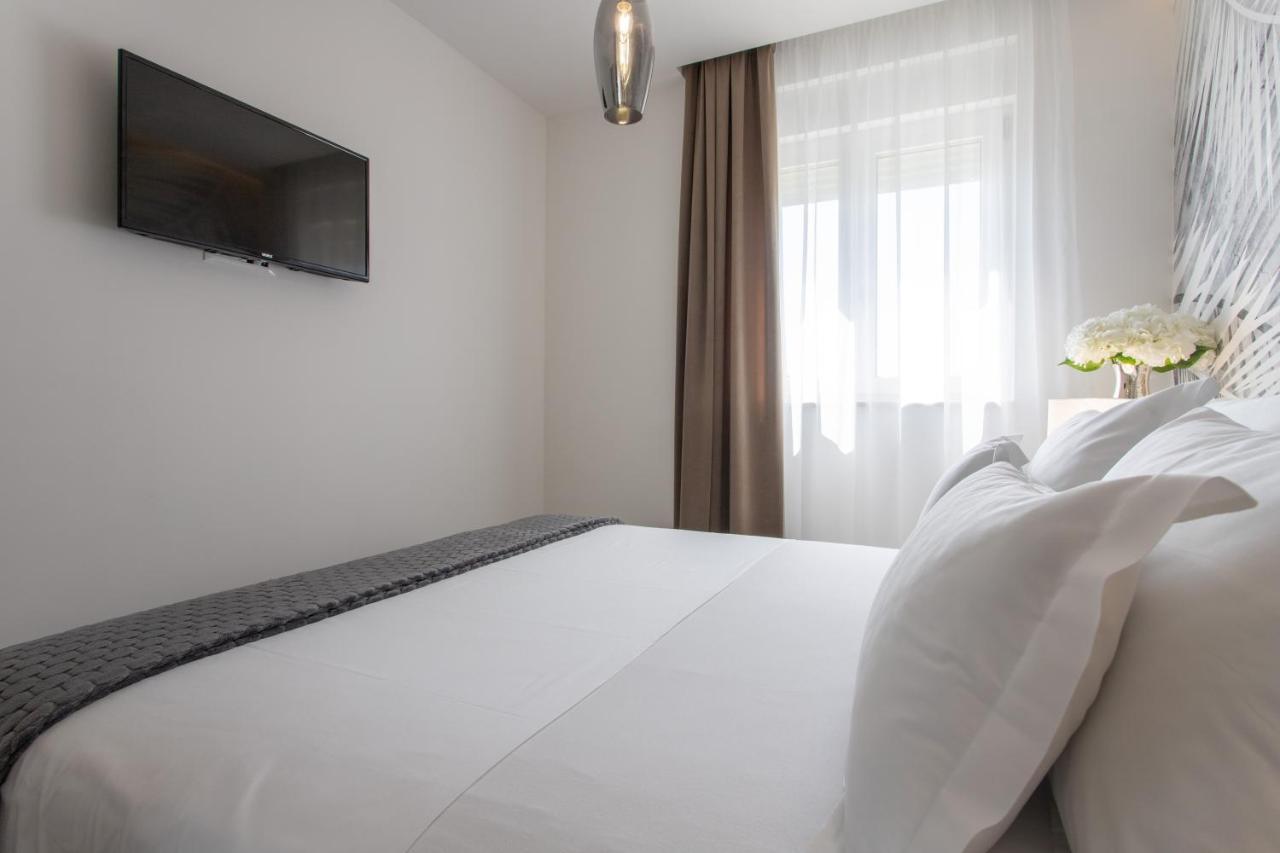 Apartments Taratta 1 Trogir Eksteriør billede