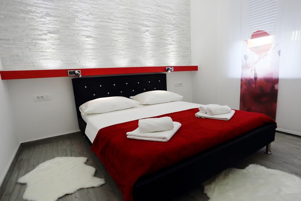 Apartments Taratta 1 Trogir Eksteriør billede